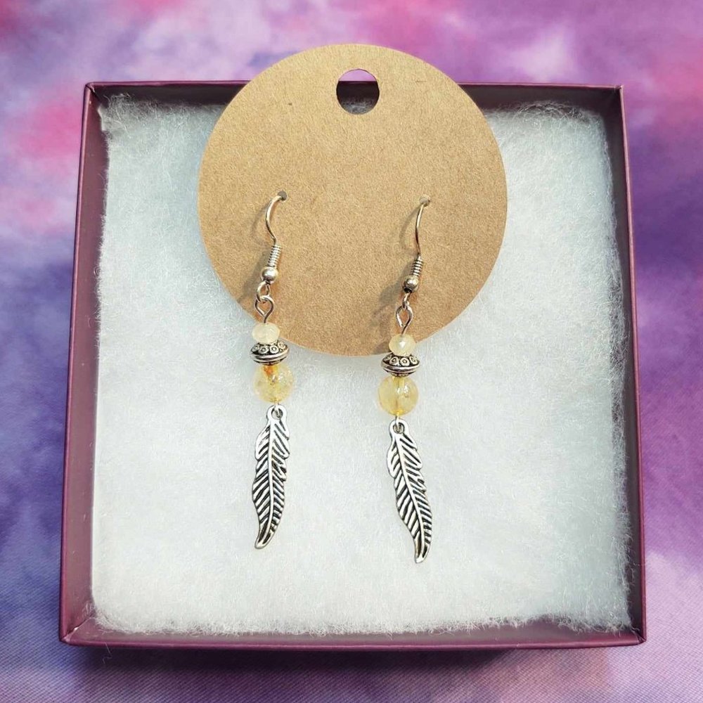 NWT Handmade Feather Charm & Glass Bead Dangle Earrings